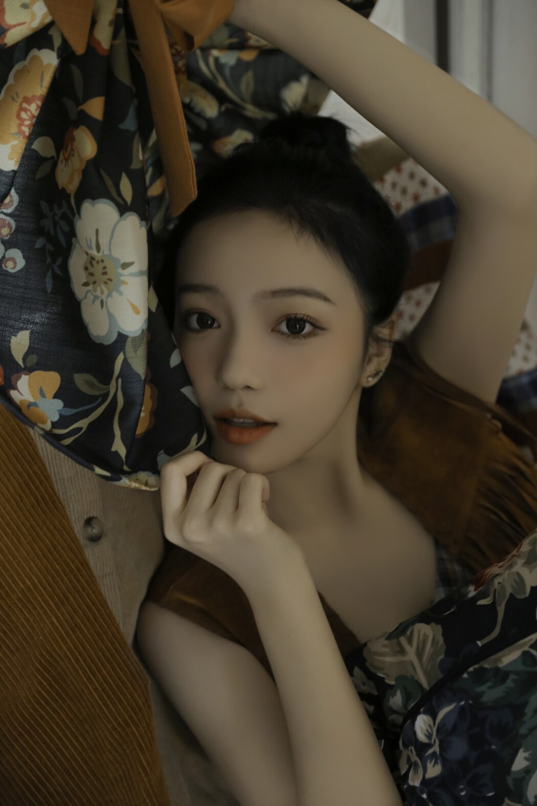 YiTuYu艺图语 Vol.2153 Xi Xi Xi