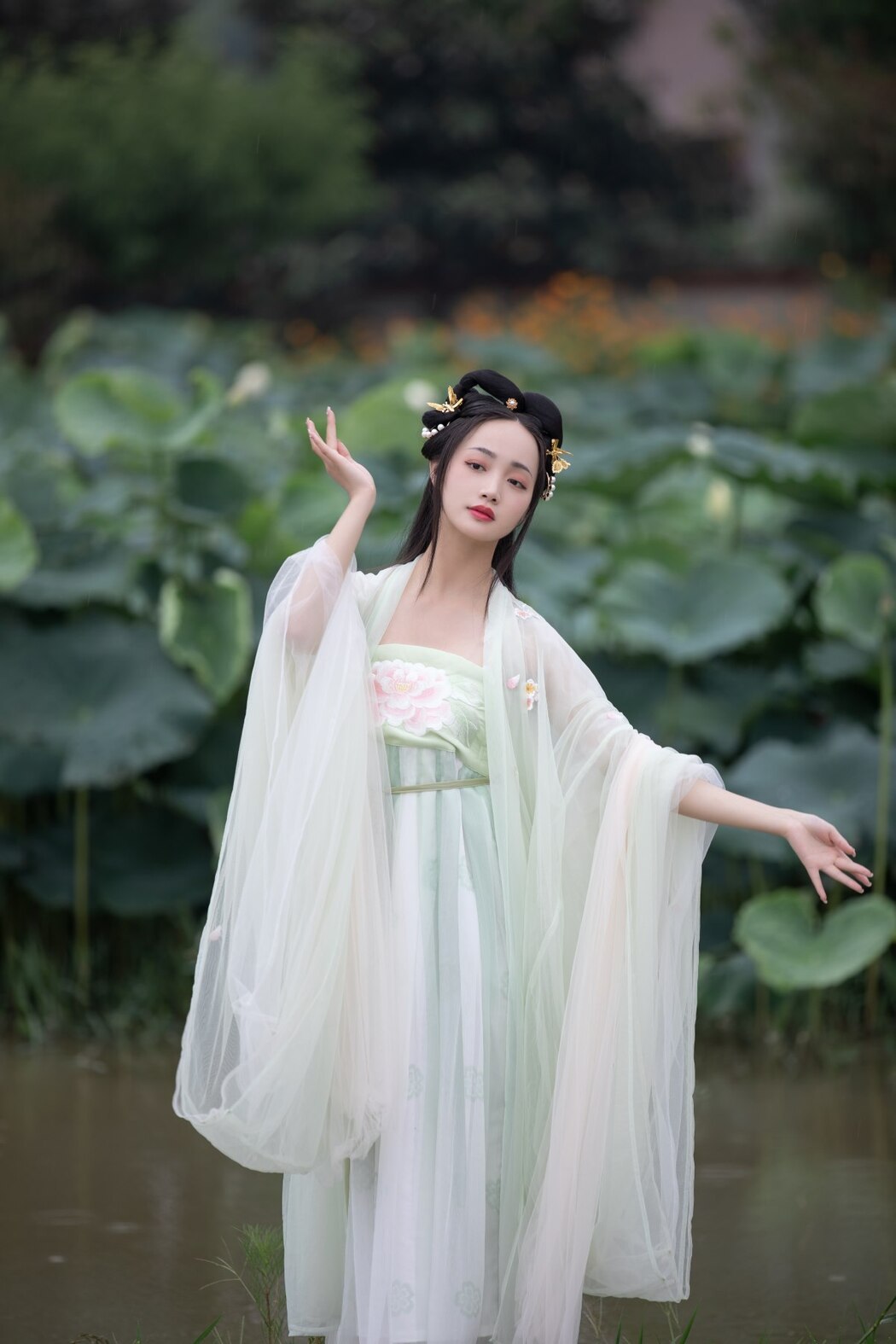 YiTuYu艺图语 Vol.2134 Ling Zi Xi