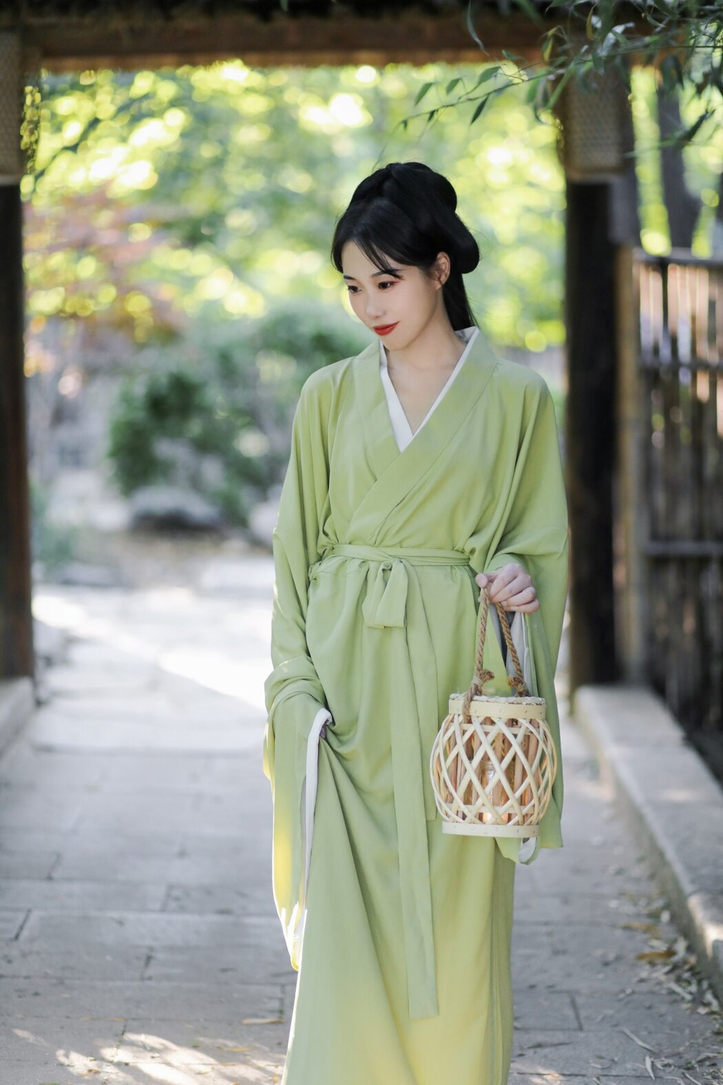 YiTuYu艺图语 Vol.2202 Chi Bai