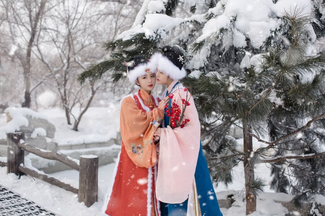 YiTuYu艺图语 Vol.2208 Yan Huan Bu He Jiu