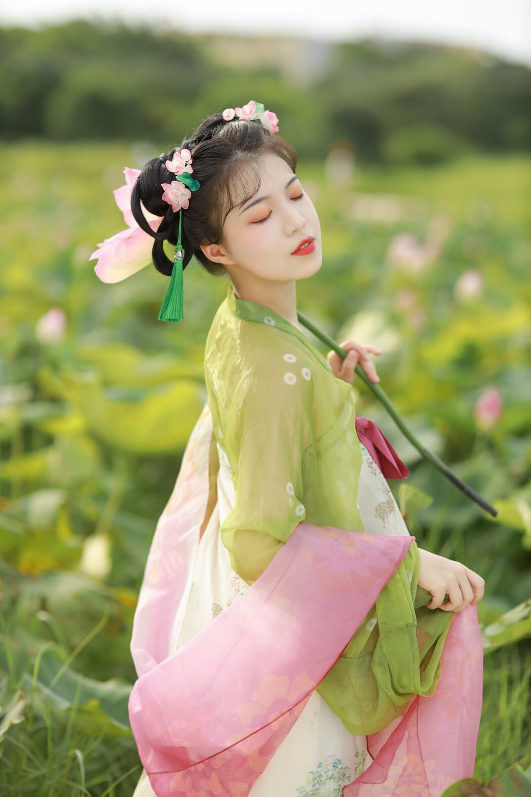 YiTuYu艺图语 Vol.2150 Wo Chao Bai