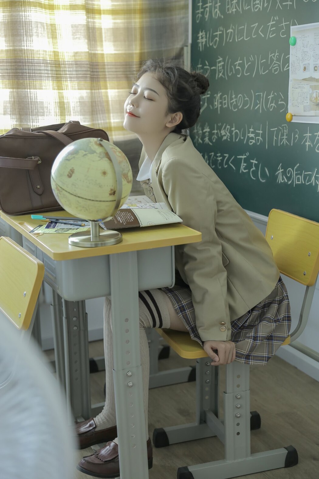 YiTuYu艺图语 Vol.2176 Xian Nu Ruan Ben Ren
