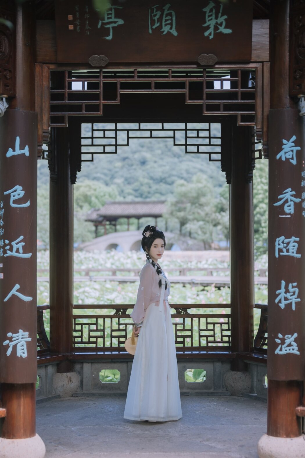 YiTuYu艺图语 Vol.2234 Yi Zhi A Meng Zai