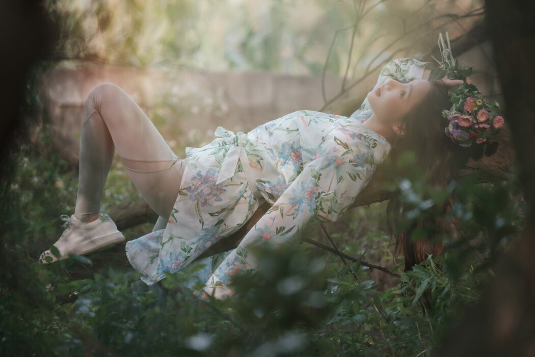 YiTuYu艺图语 Vol.2215 Shu Wen Tong Xue