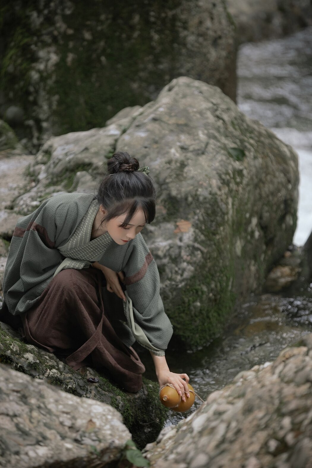 YiTuYu艺图语 Vol.2231 Li Yi Yi