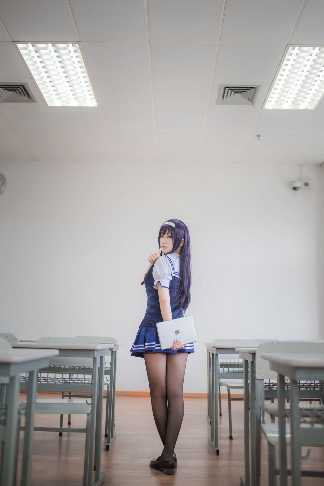 Coser@白金Saki – 三个女仆
