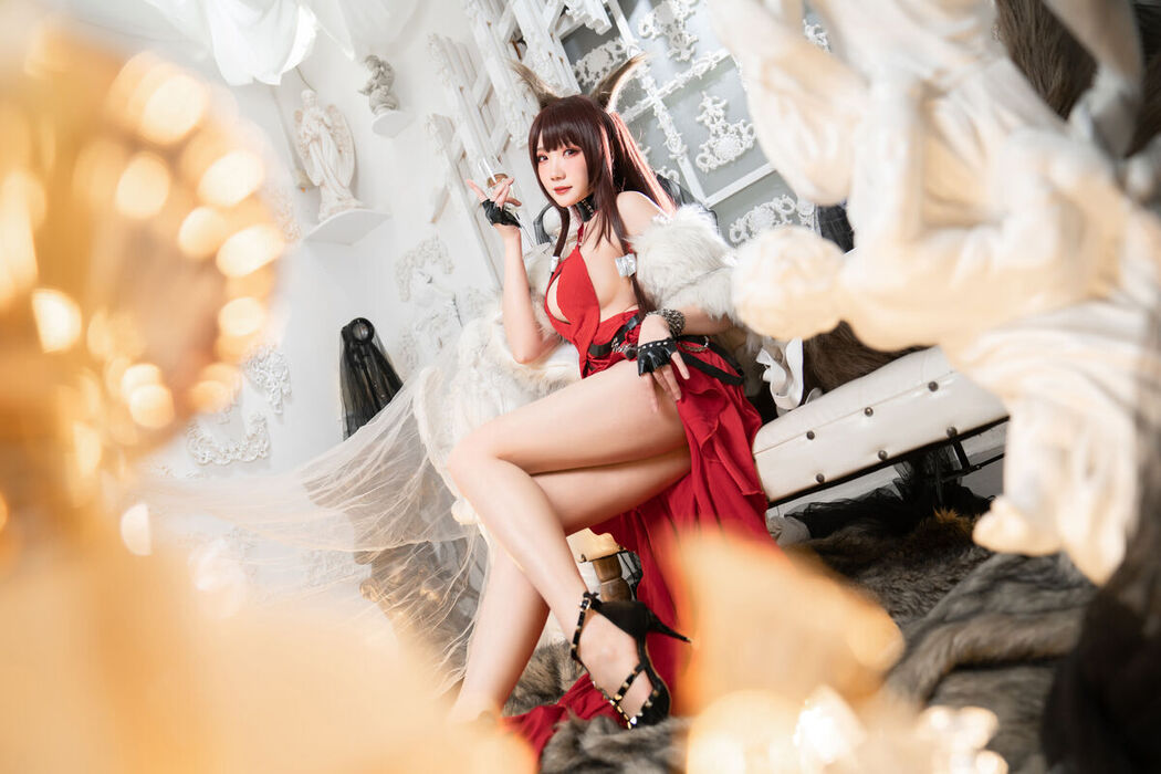 Coser@瓜希酱 And Momoko葵葵 – 碧蓝航线赤城 And 加贺 礼服
