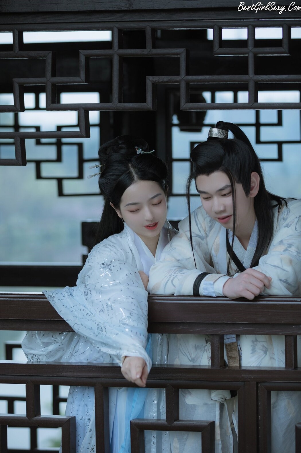YiTuYu艺图语 Vol.227 Hu Hu