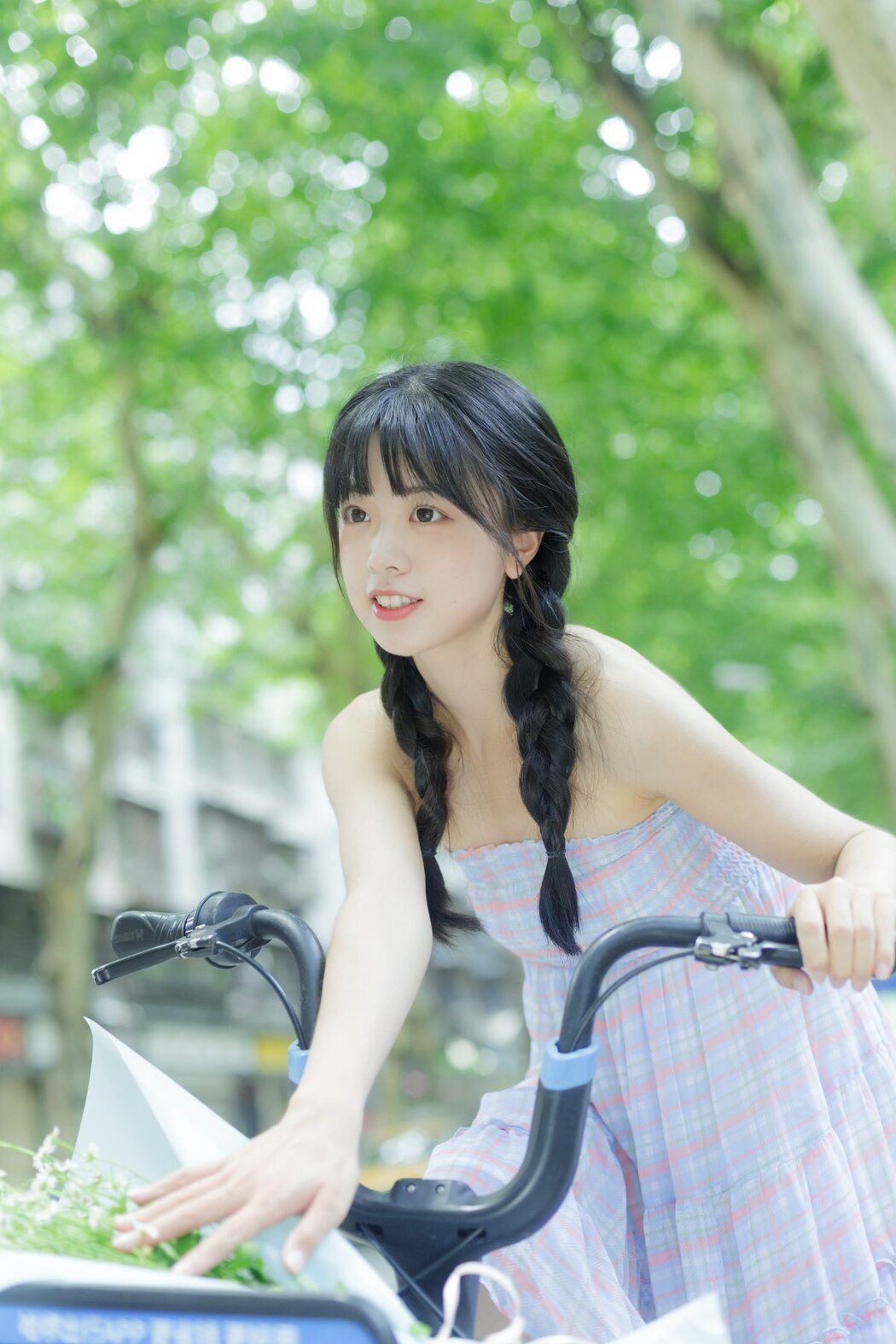 YiTuYu艺图语 Vol.2224 Ke Ai Pao Pao Ya