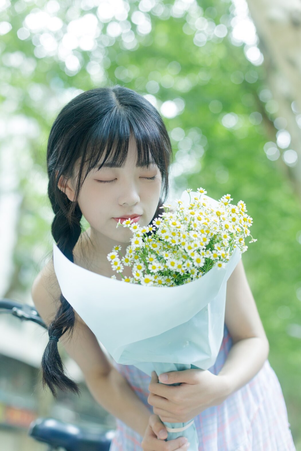 YiTuYu艺图语 Vol.2224 Ke Ai Pao Pao Ya