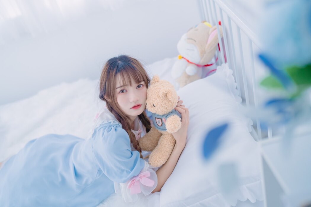 YiTuYu艺图语 Vol.2227 Tu Zi Zzz Bu Chi Hu Luo Bo