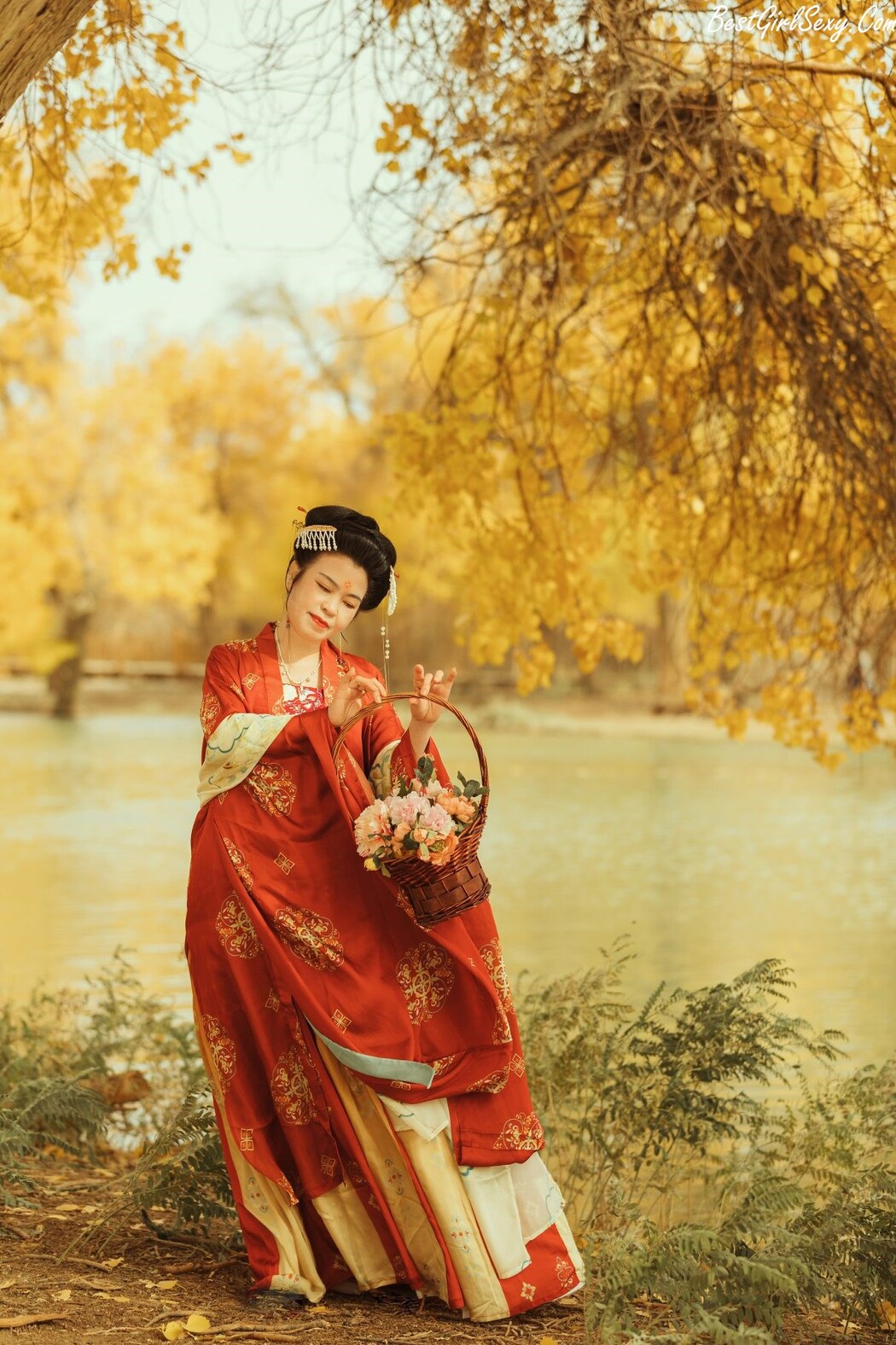 YiTuYu艺图语 Vol.224 Zhi Qiu