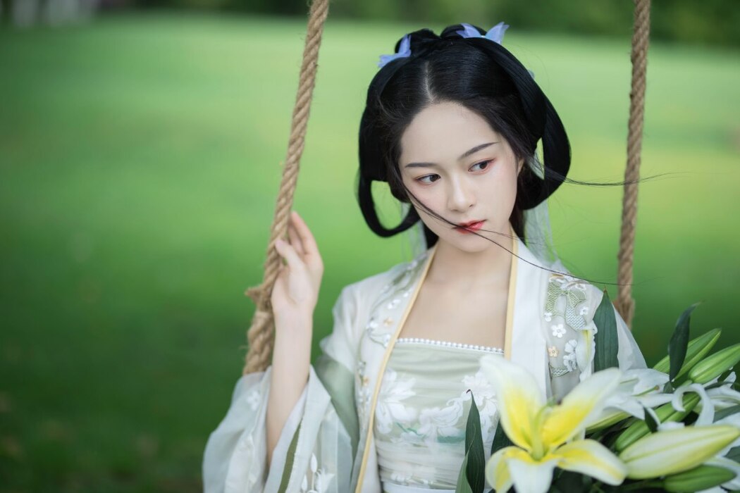 YiTuYu艺图语 Vol.2232 Yu Yu Coo
