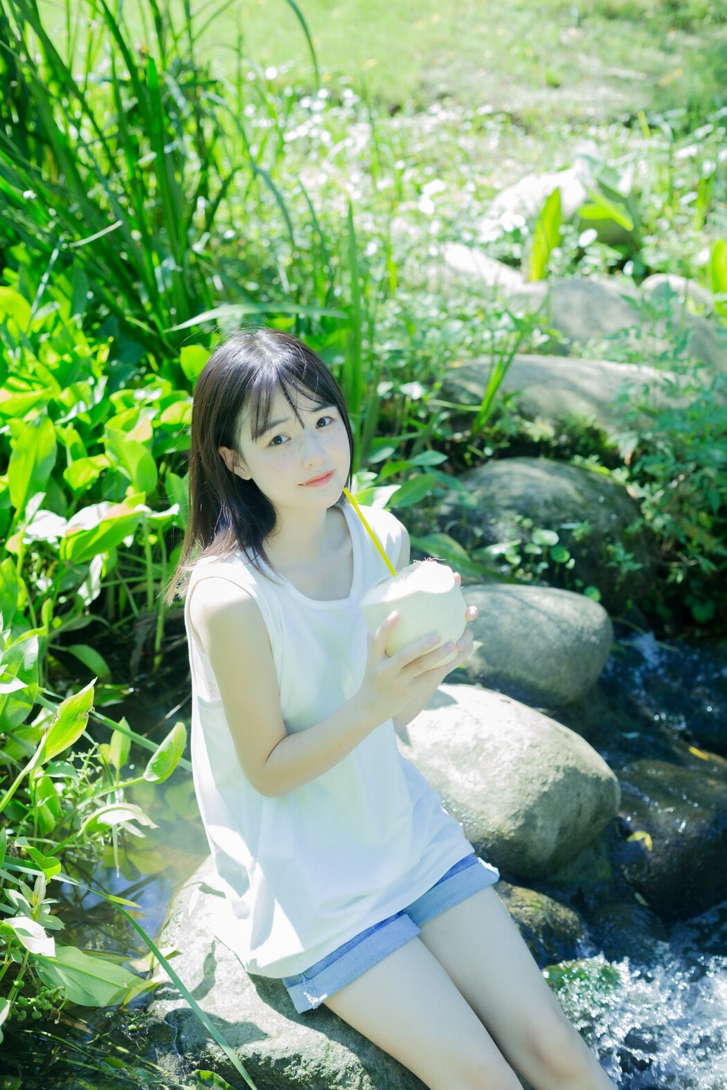 YiTuYu艺图语 Vol.2239 Xiao Yi Mei Mei Cute