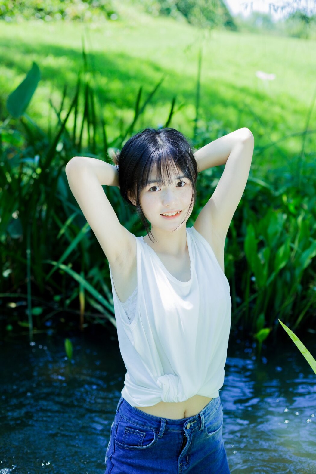 YiTuYu艺图语 Vol.2239 Xiao Yi Mei Mei Cute