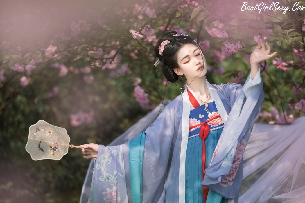 YiTuYu艺图语 Vol.226 Qing Qing