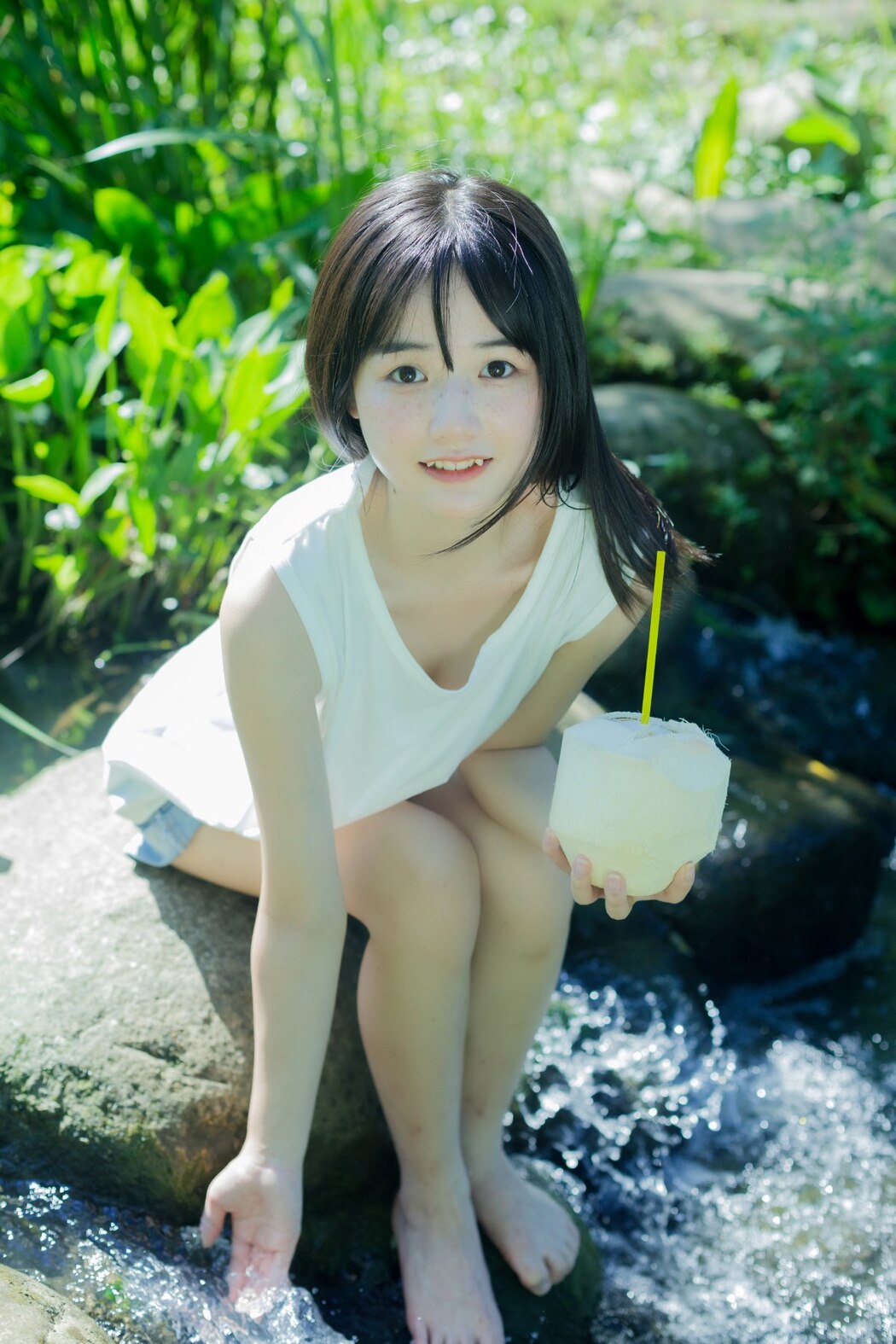 YiTuYu艺图语 Vol.2239 Xiao Yi Mei Mei Cute