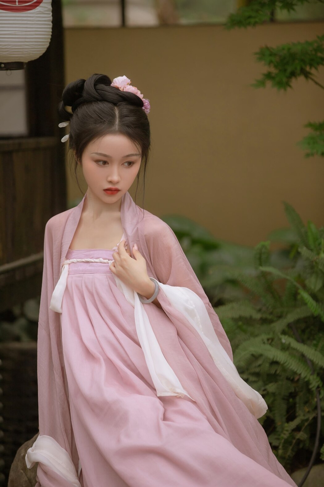 YiTuYu艺图语 Vol.2244 Li Yi Yi