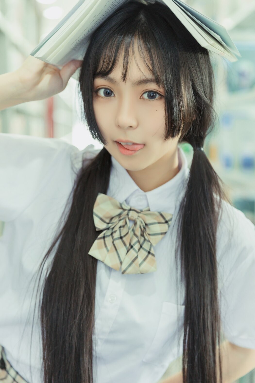 YiTuYu艺图语 Vol.2212 Qian Mo Hong Chen