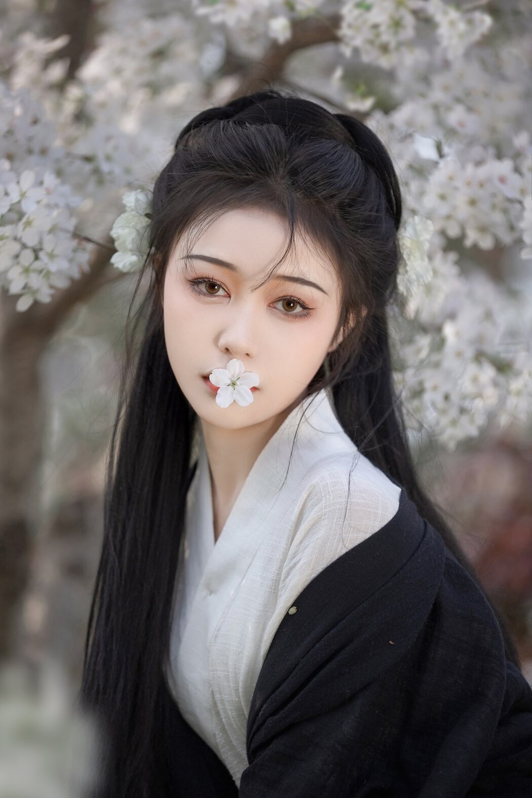 YiTuYu艺图语 Vol.2261 Li Yi Yi
