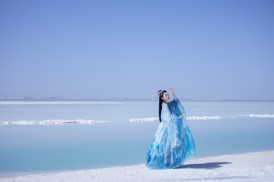YiTuYu艺图语 Vol.2229 Xiao Neko Li Nai