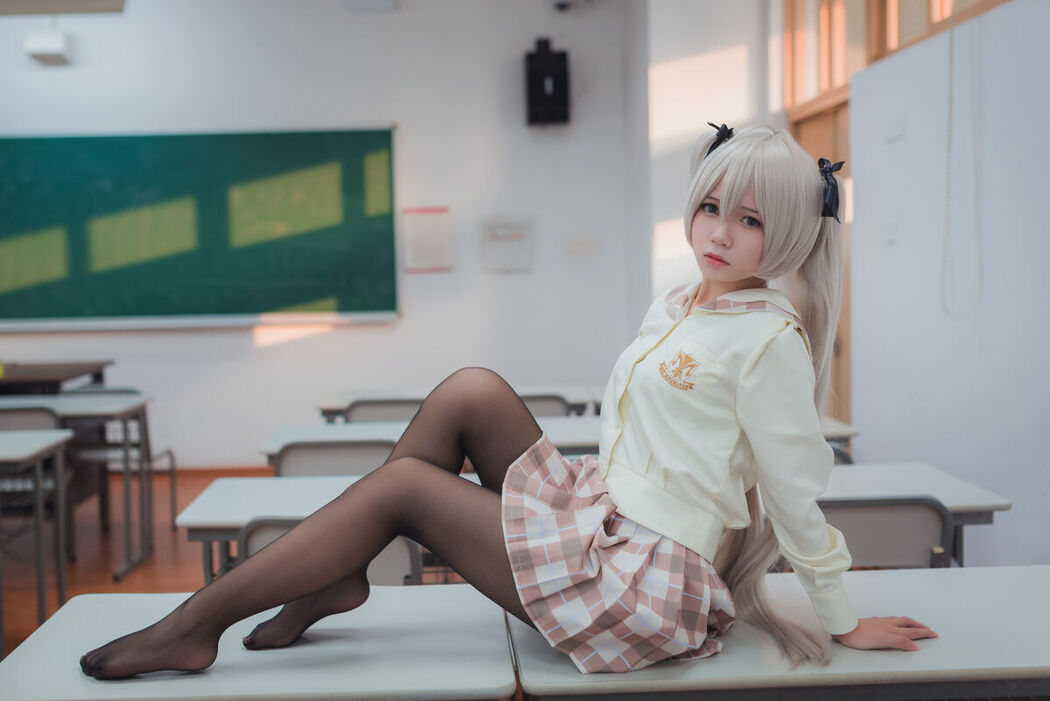 Coser@白金Saki – 五更琉璃 – 旗袍