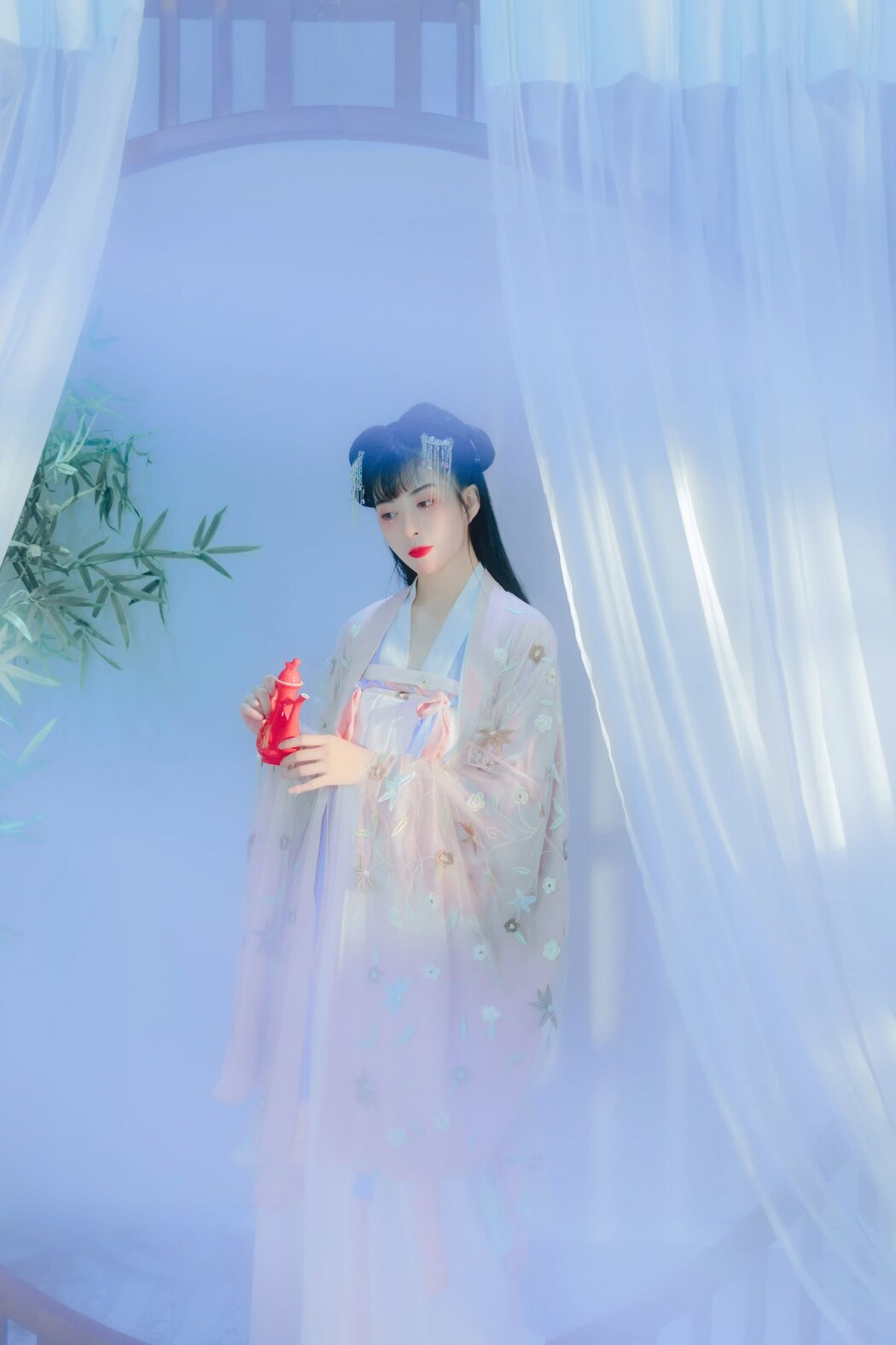 YiTuYu艺图语 Vol.2238 Mi Zhi Da He Jiang