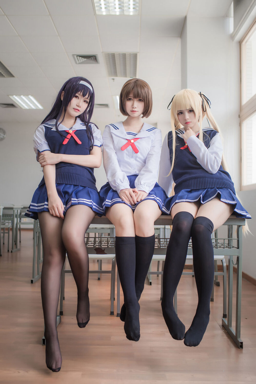 Coser@白金Saki – 三个女仆