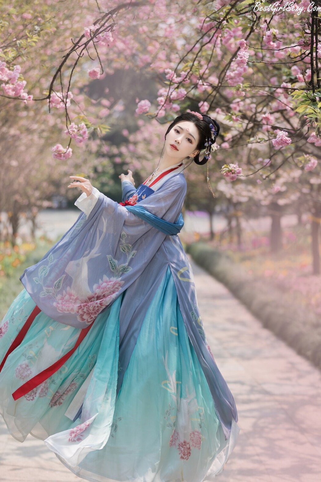 YiTuYu艺图语 Vol.226 Qing Qing