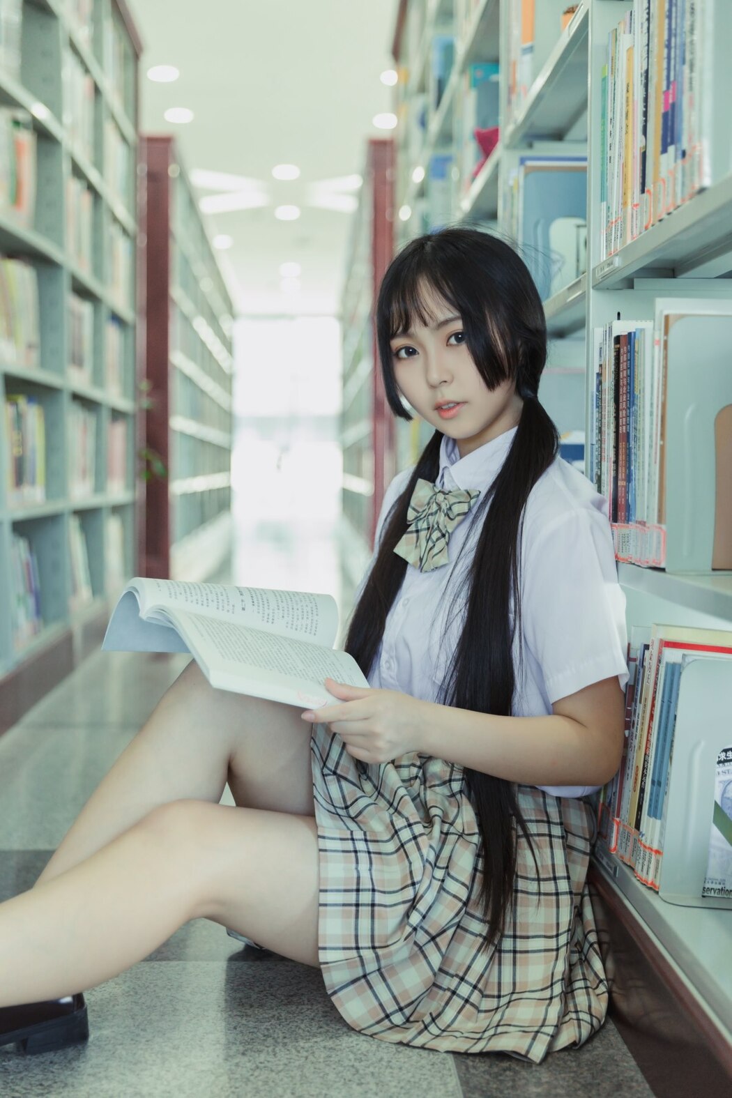 YiTuYu艺图语 Vol.2212 Qian Mo Hong Chen