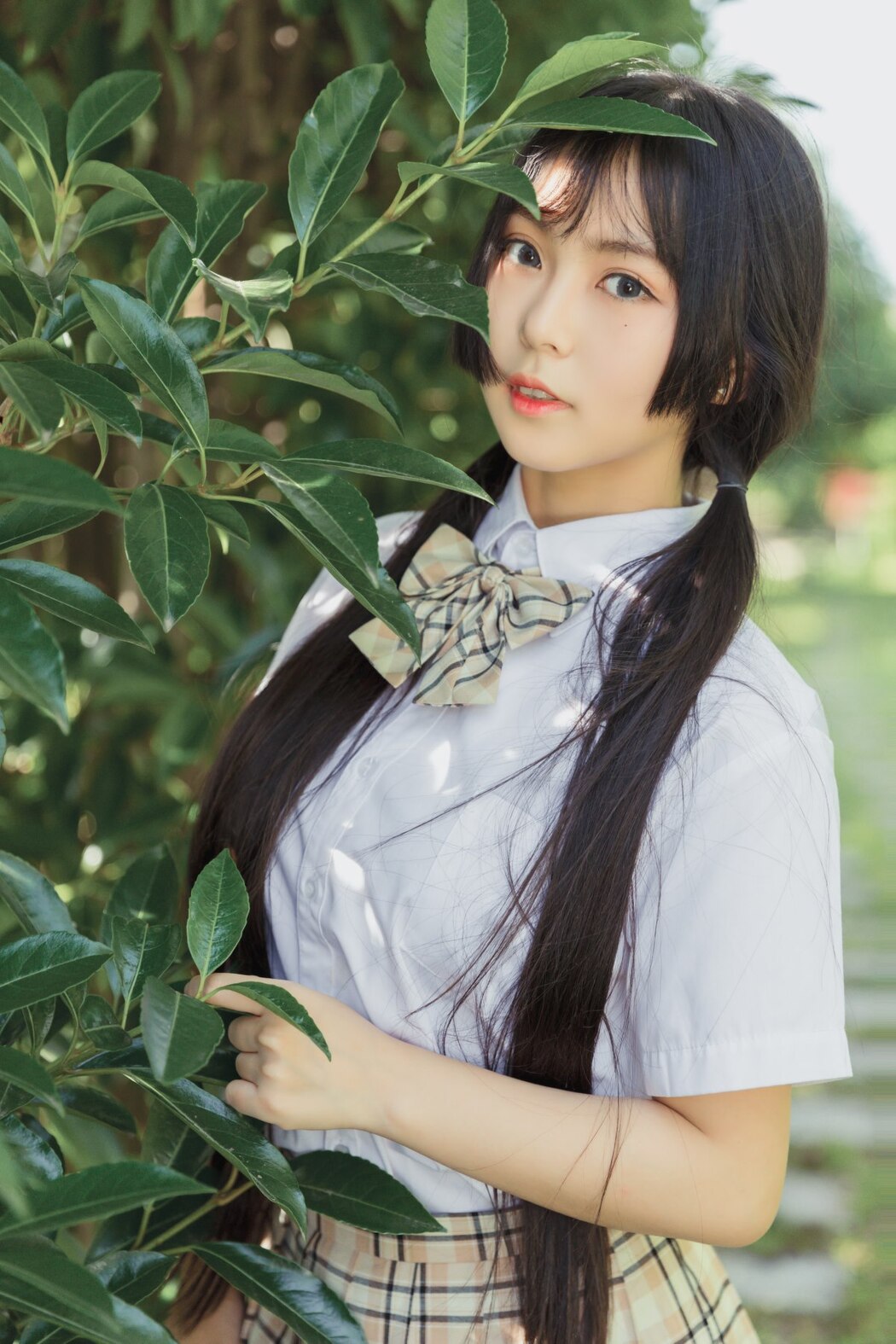 YiTuYu艺图语 Vol.2212 Qian Mo Hong Chen