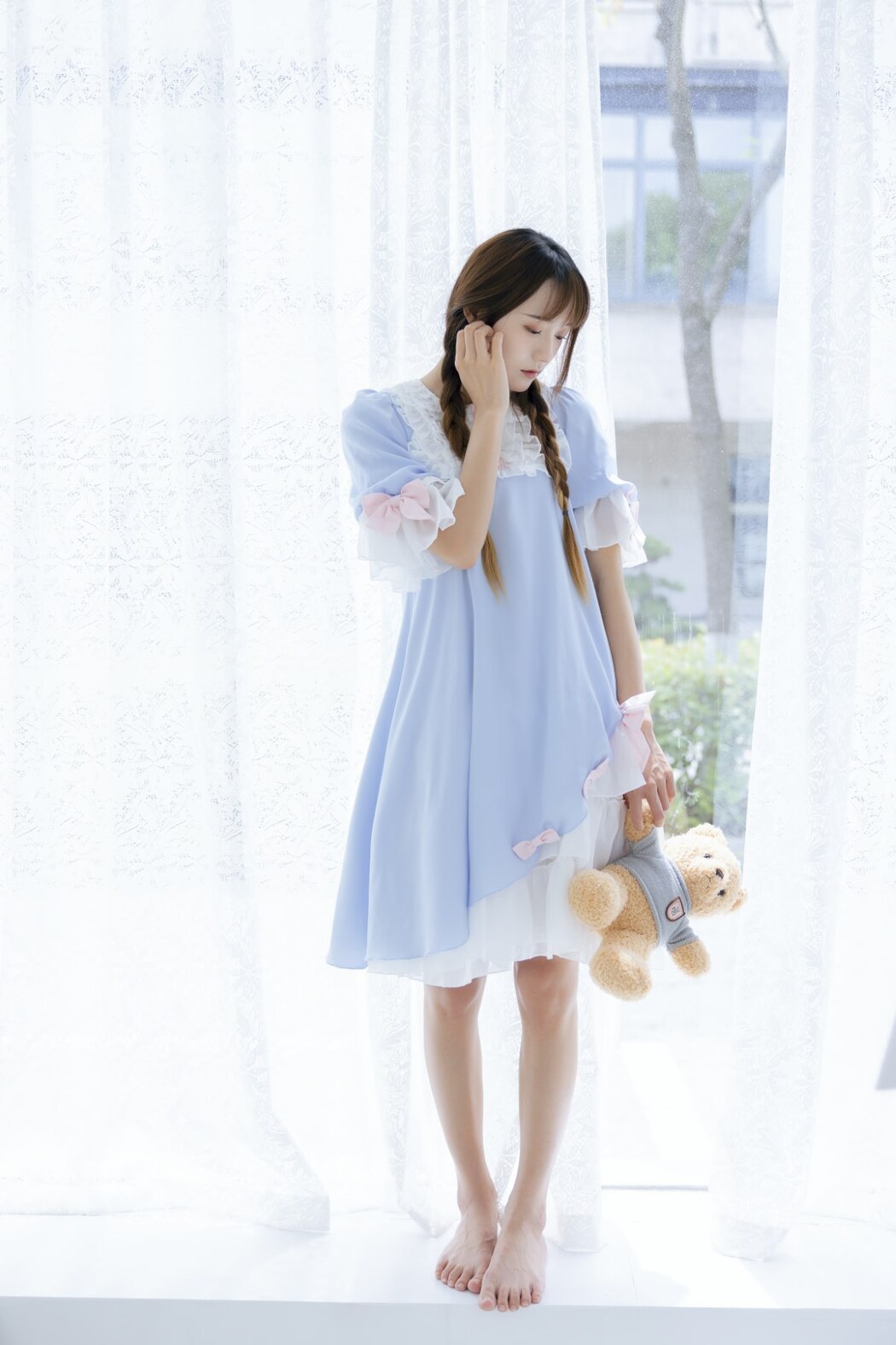 YiTuYu艺图语 Vol.2255 Tu Zi Zzz Bu Chi Hu Luo Bo