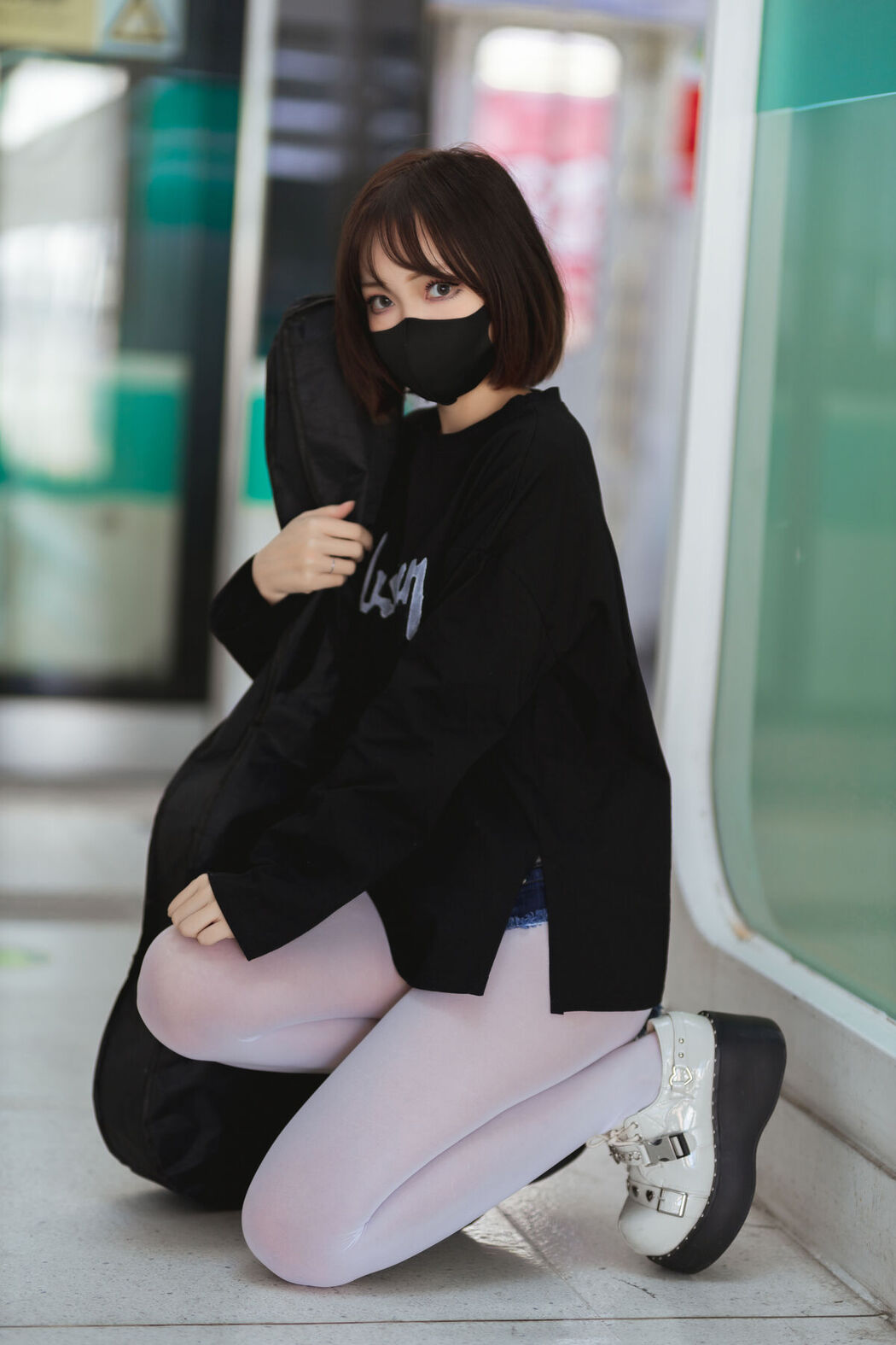 Coser@洛桑w伊梓 – 地铁吉他