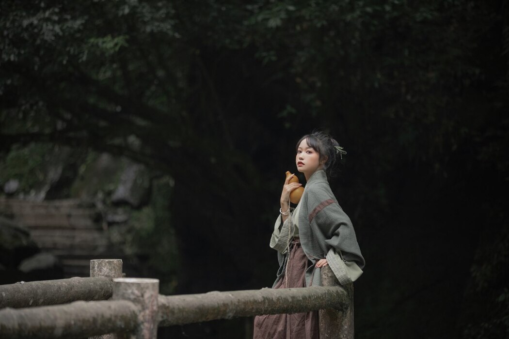 YiTuYu艺图语 Vol.2231 Li Yi Yi
