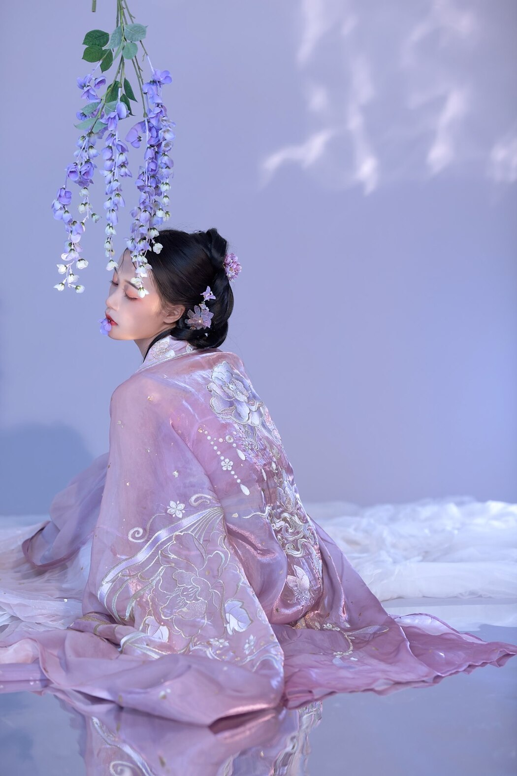 YiTuYu艺图语 Vol.2220 Li Yi Yi