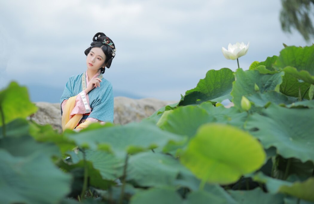 YiTuYu艺图语 Vol.2223 Yu Jin
