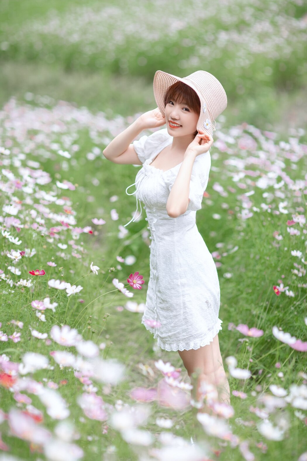 YiTuYu艺图语 Vol.2252 Dong Qin