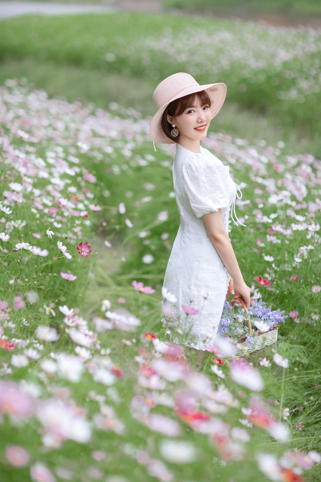YiTuYu艺图语 Vol.2252 Dong Qin