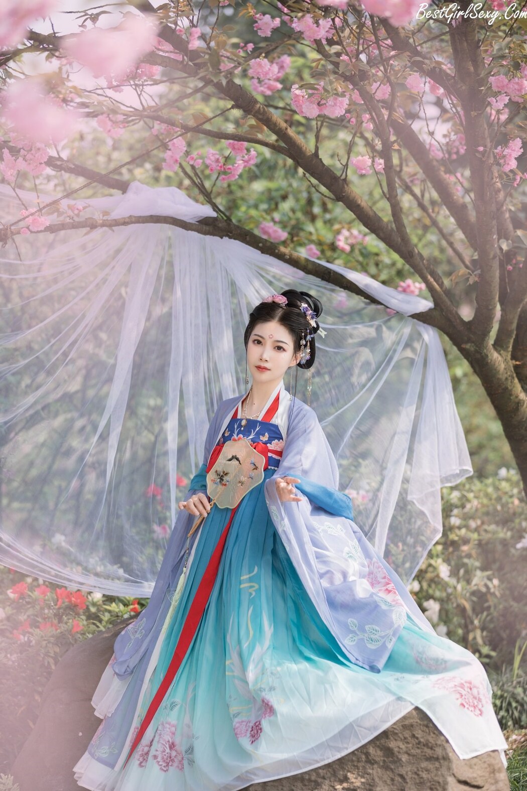 YiTuYu艺图语 Vol.226 Qing Qing
