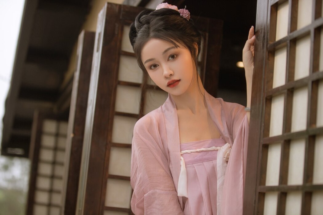 YiTuYu艺图语 Vol.2244 Li Yi Yi