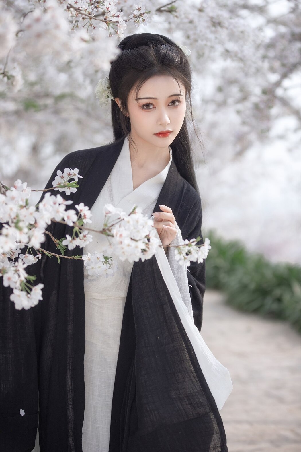 YiTuYu艺图语 Vol.2261 Li Yi Yi