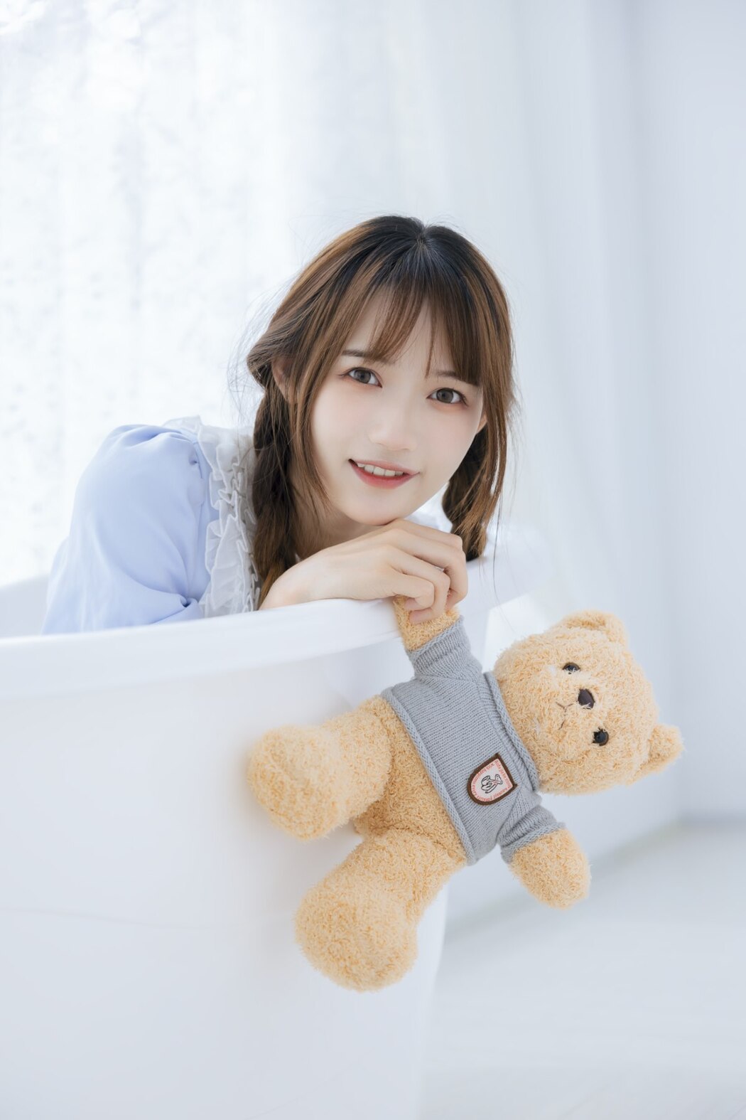 YiTuYu艺图语 Vol.2255 Tu Zi Zzz Bu Chi Hu Luo Bo