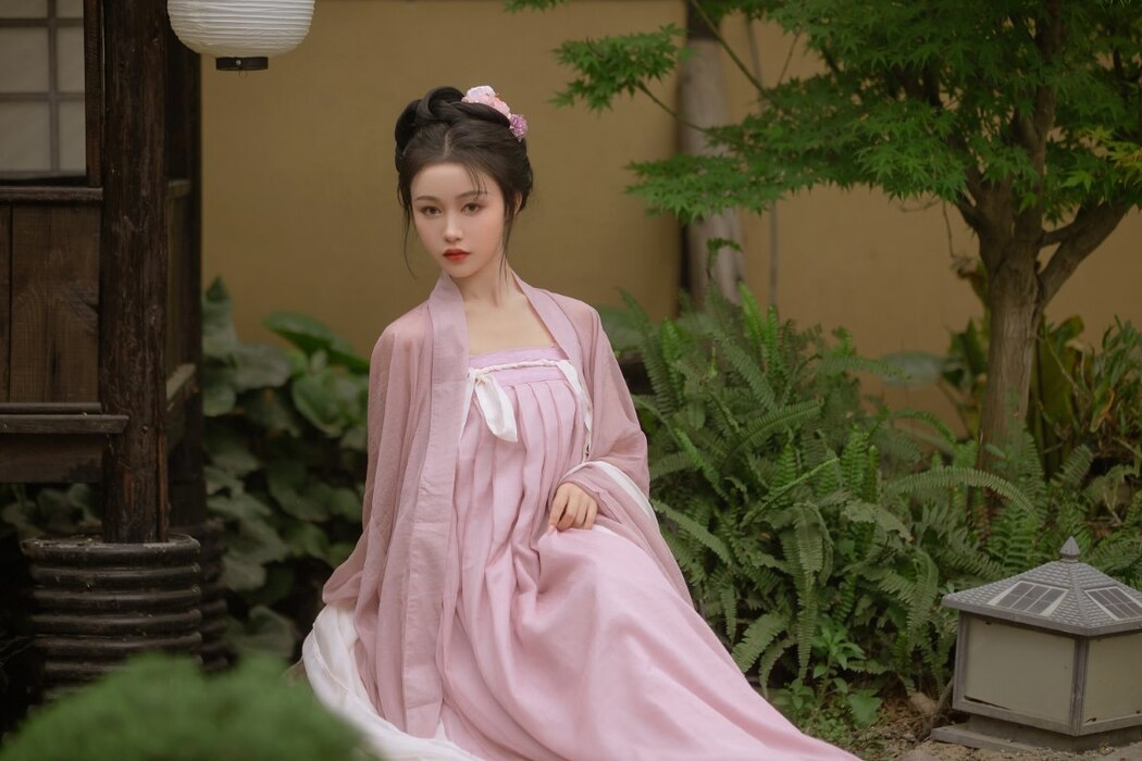 YiTuYu艺图语 Vol.2244 Li Yi Yi