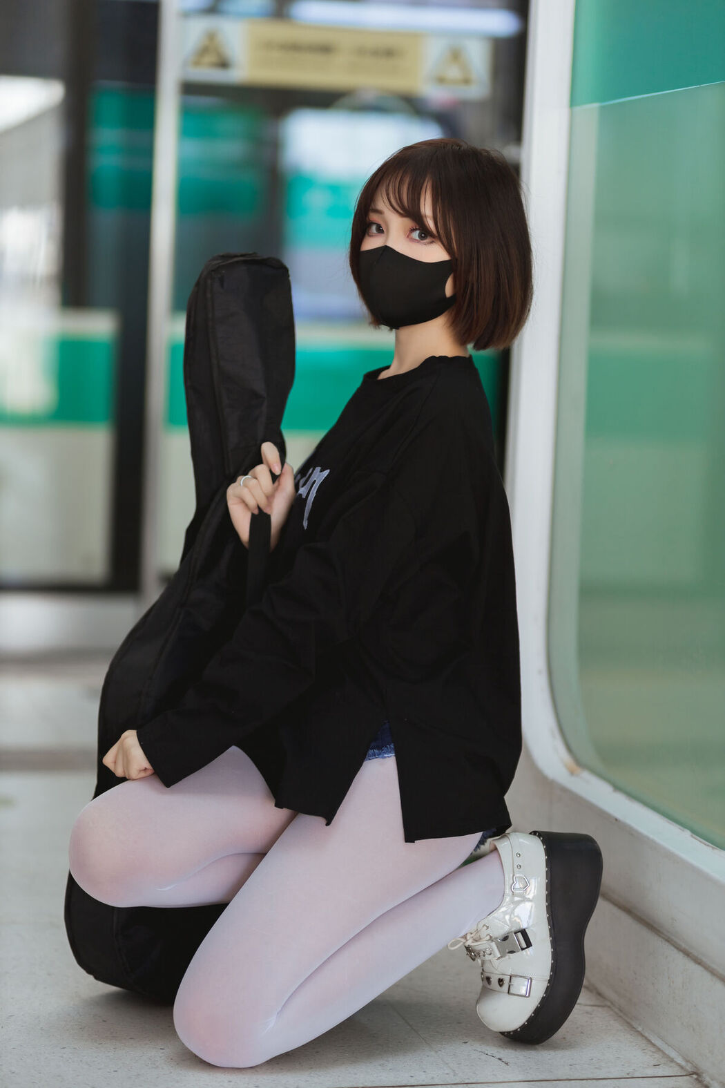 Coser@洛桑w伊梓 – 地铁吉他