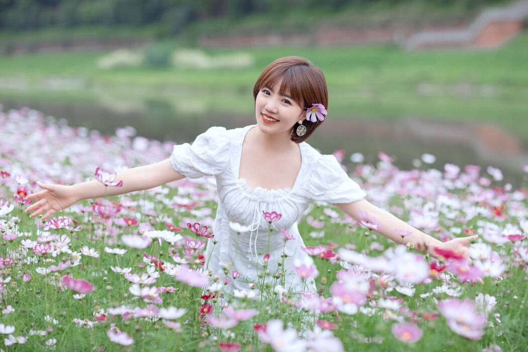 YiTuYu艺图语 Vol.2252 Dong Qin