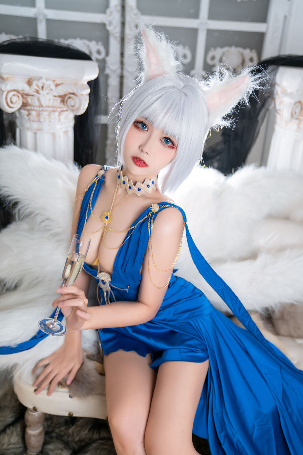Coser@瓜希酱 And Momoko葵葵 – 碧蓝航线赤城 And 加贺 礼服