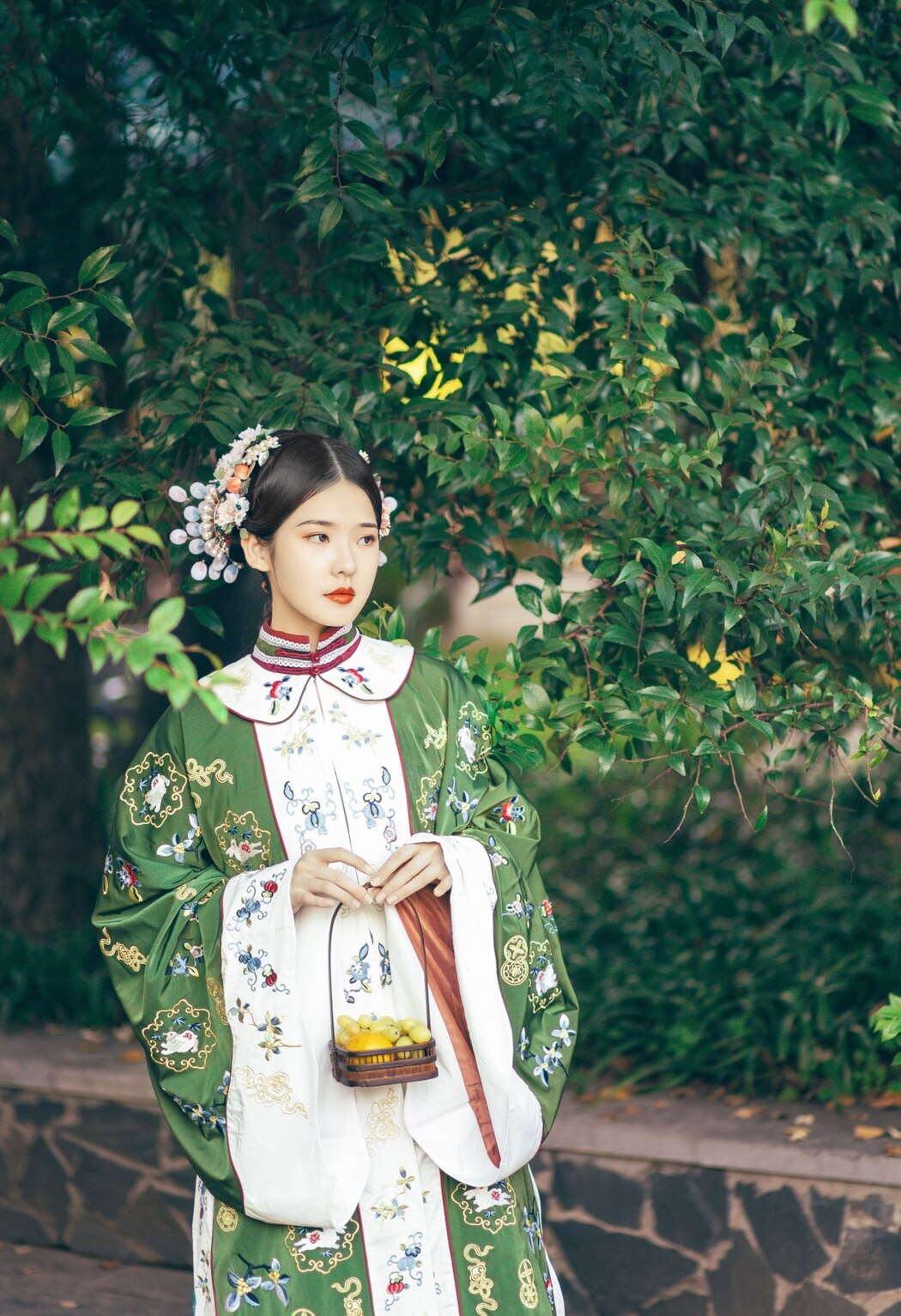 YiTuYu艺图语 Vol.2269 Tu Tu Eiko