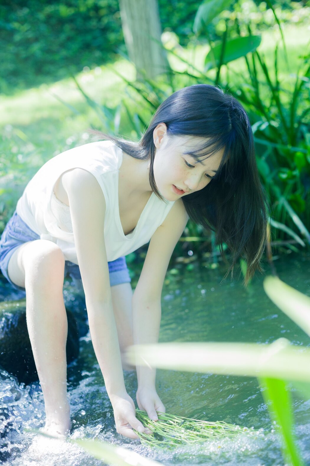 YiTuYu艺图语 Vol.2239 Xiao Yi Mei Mei Cute