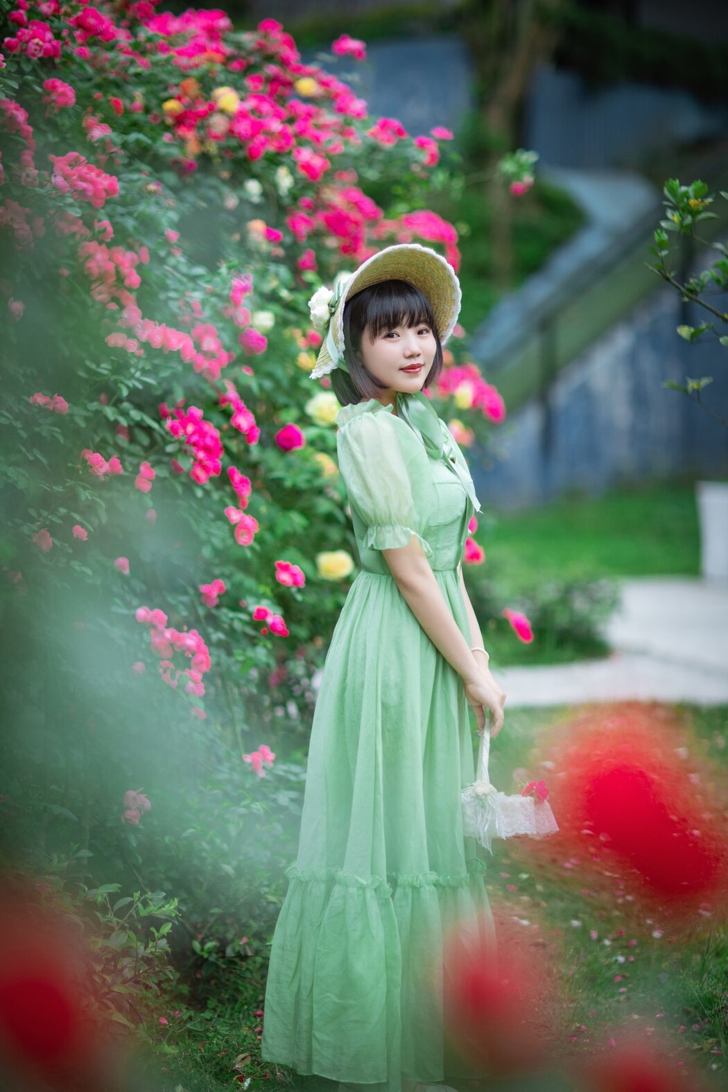 YiTuYu艺图语 Vol.2221 Dong Qin