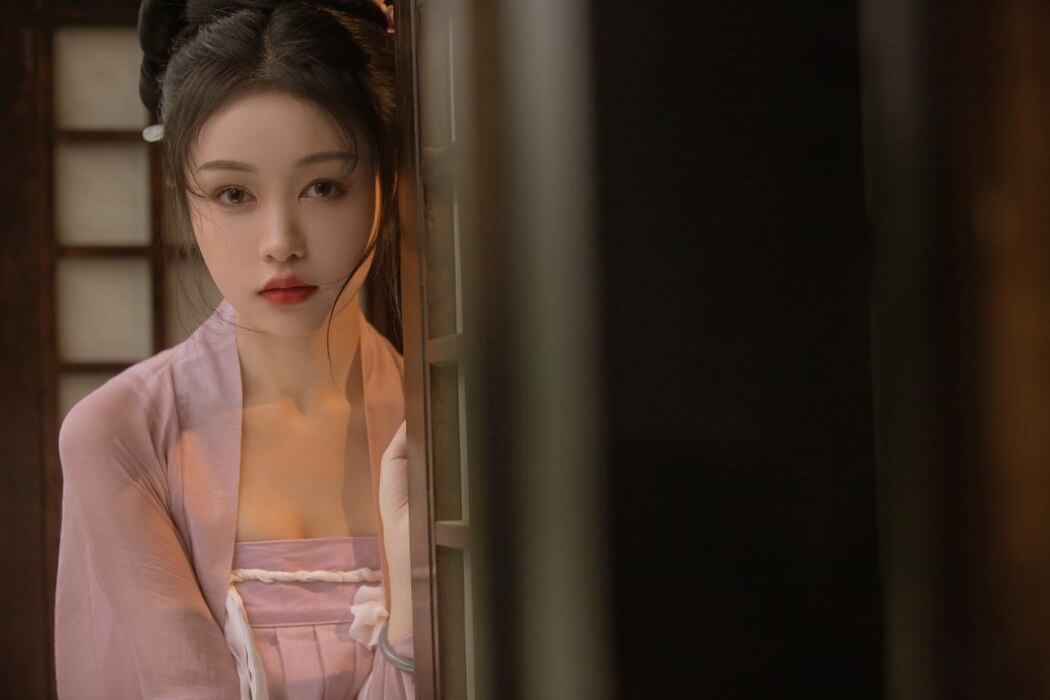 YiTuYu艺图语 Vol.2244 Li Yi Yi
